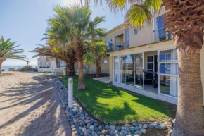 Waterfront Cottage B3